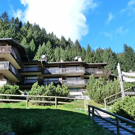 Appartamento Trilocale Alberti - Condominio Presanella