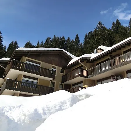 Trilocale Alberti - Condominio Presanella Pinzolo